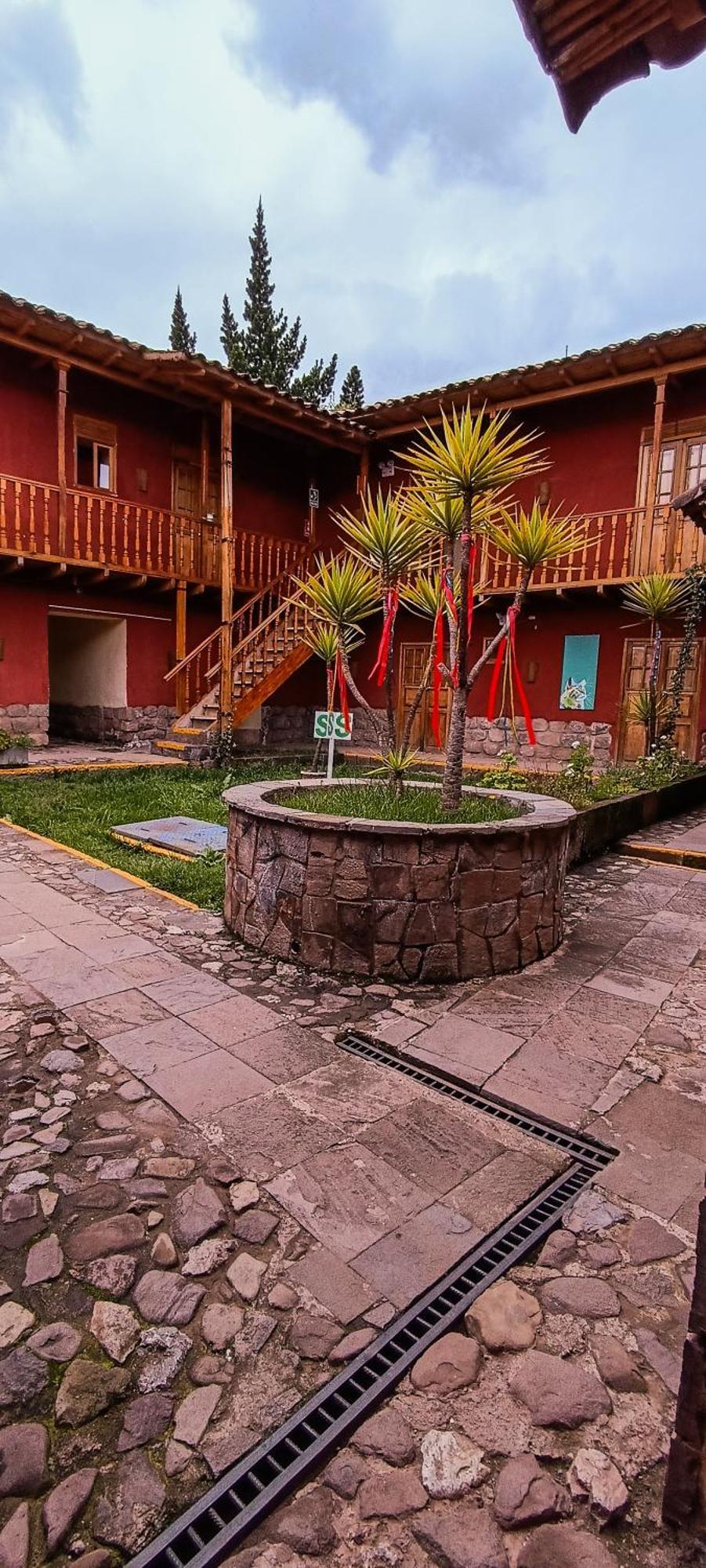 Loki Cusco Hostel ภายนอก รูปภาพ