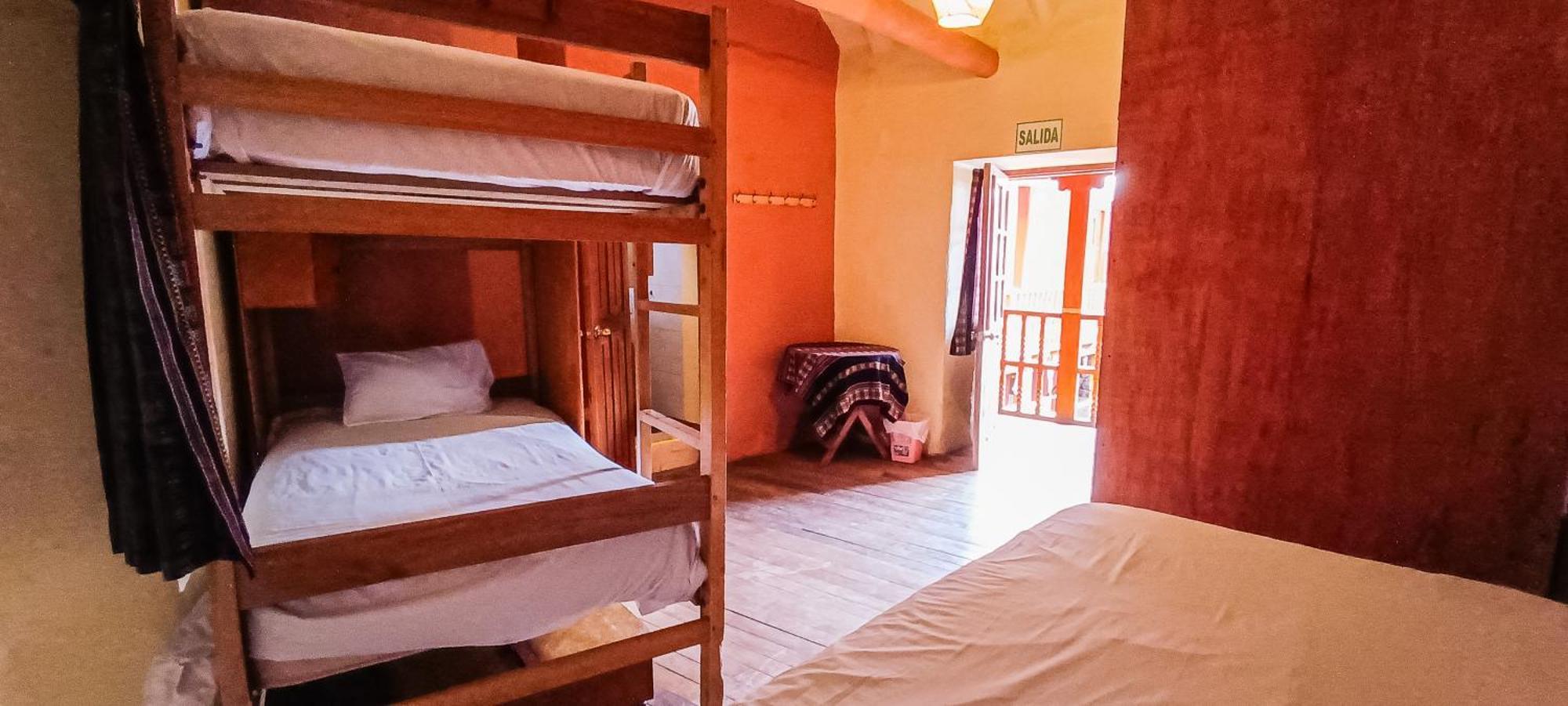 Loki Cusco Hostel ภายนอก รูปภาพ